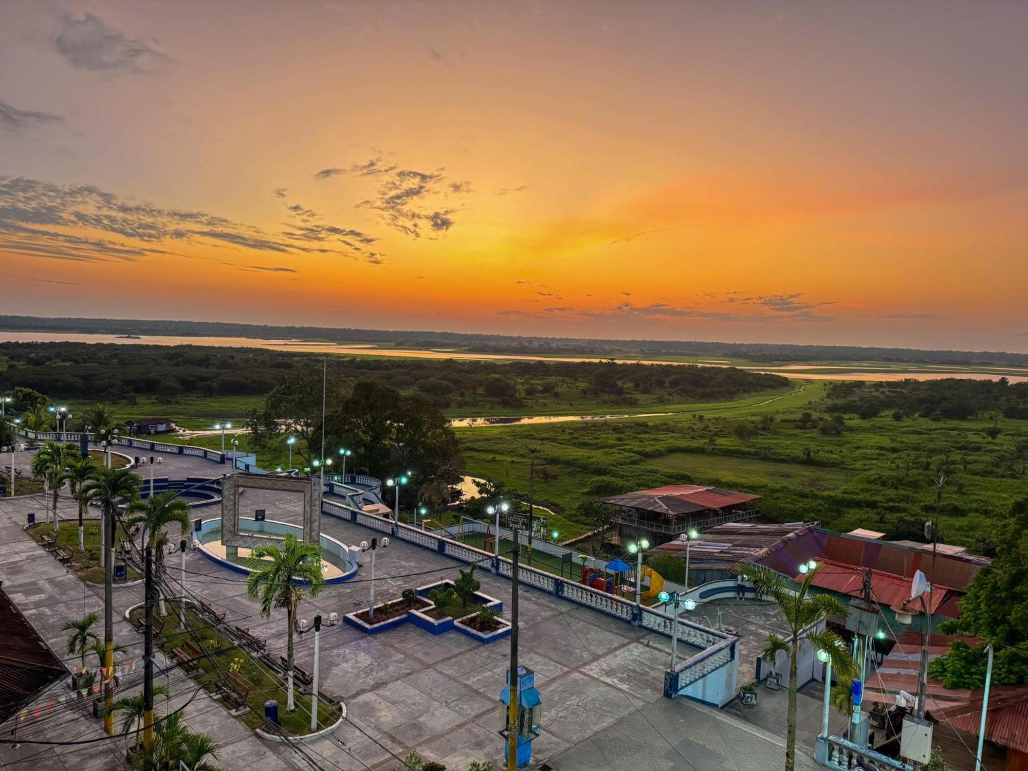 Hotel De Turistas Iquitos Exterior foto